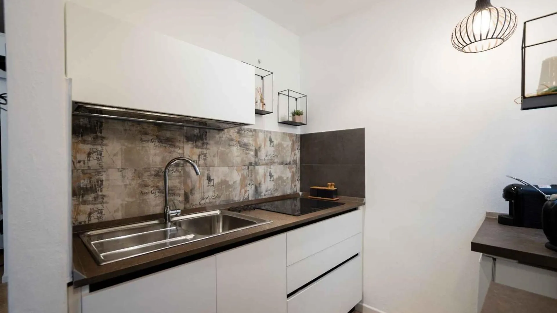 Apartment In Palermo - Sizilien 48263 0*,  Italy